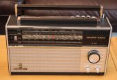 Dai-radio-GRUNDIG-210-YACHT-BOY-1