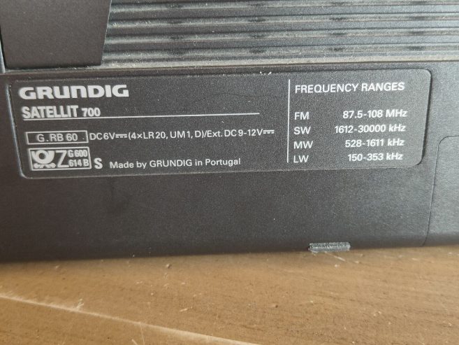 Dai-radio-GRUNDIG-SATELLIT-700-5