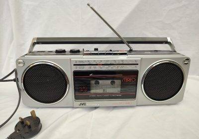 Dai-radio-cassettes-JVC-RC-440-1