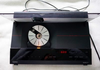 Dau-CD-Bang-Olufsen-Beogram-CDX-1