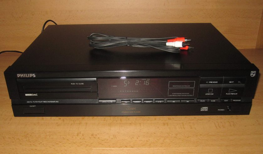 Dau-CD-PHILIPS-CD604-HiFi-1