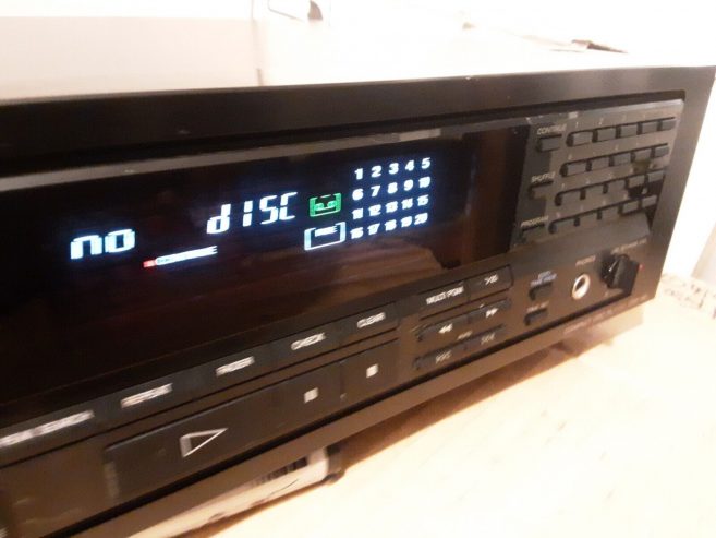 Dau-CD-SONY-CDP-790-4