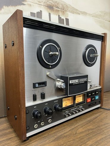 Dau-bang-coi-TEAC-A-2300SR-3