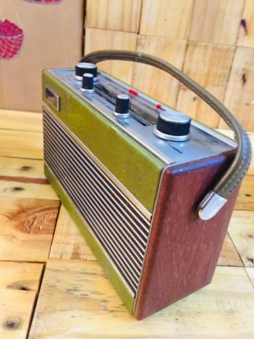 Radio-Roberts-R505-made-in-England-5